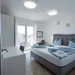 Iman Apartment