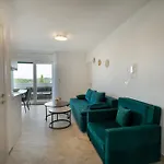 Iman Apartment