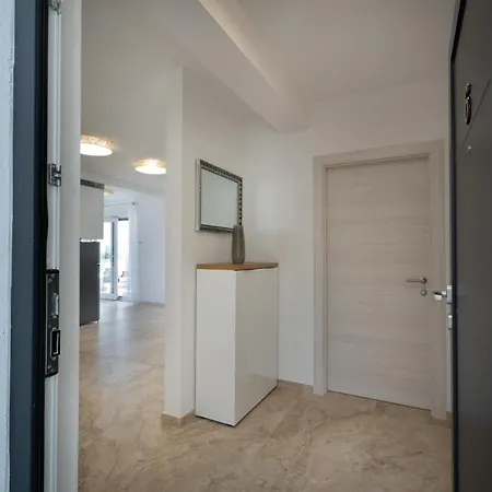 Apartment Iman Medulin